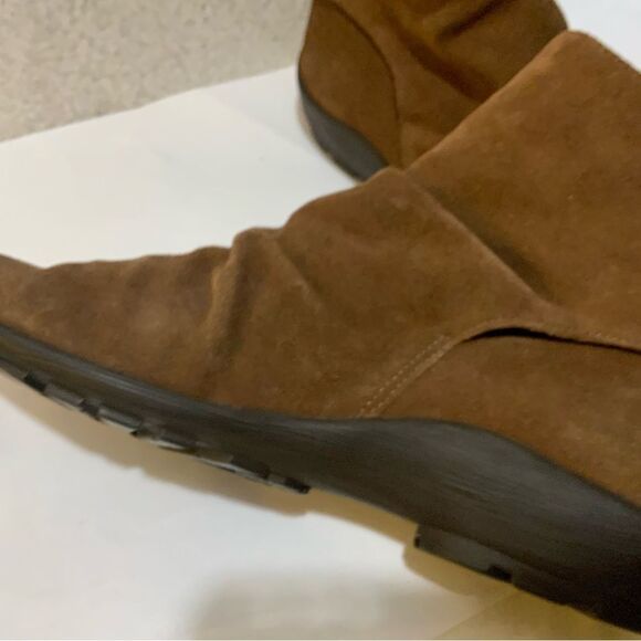 Walking Cradles Women's Brown  suede Size 7.5  N - Picture 3 of 10
